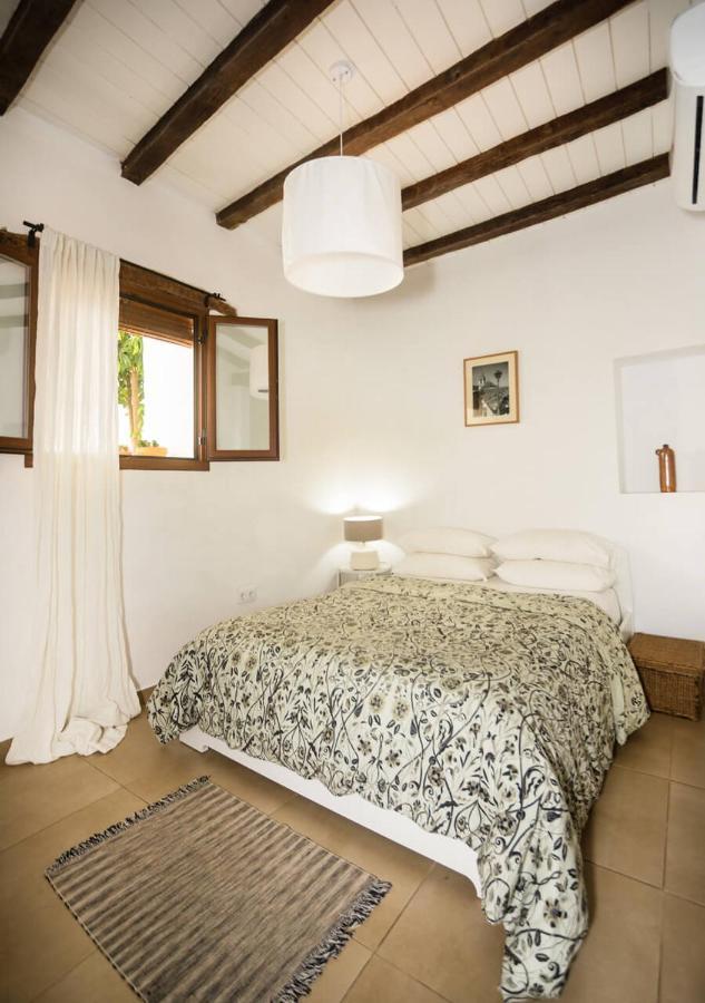 Casa De Los Cuadros Villaluenga Del Rosario Ngoại thất bức ảnh